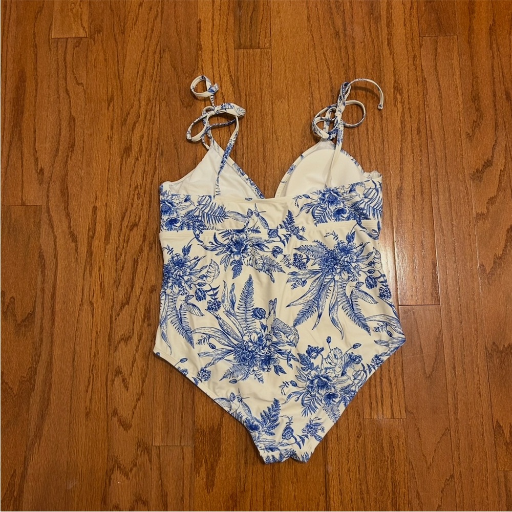 Kona Sol Blue Floral Toile One Piece Swimsuit Tie Strap XL Summer Beach - Picture 3 of 7